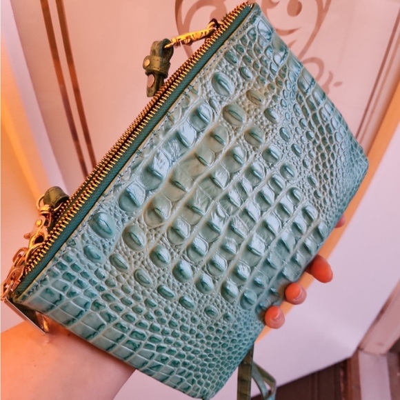 Brahmin crossbody bag. Reserved - Picture 3 of 5